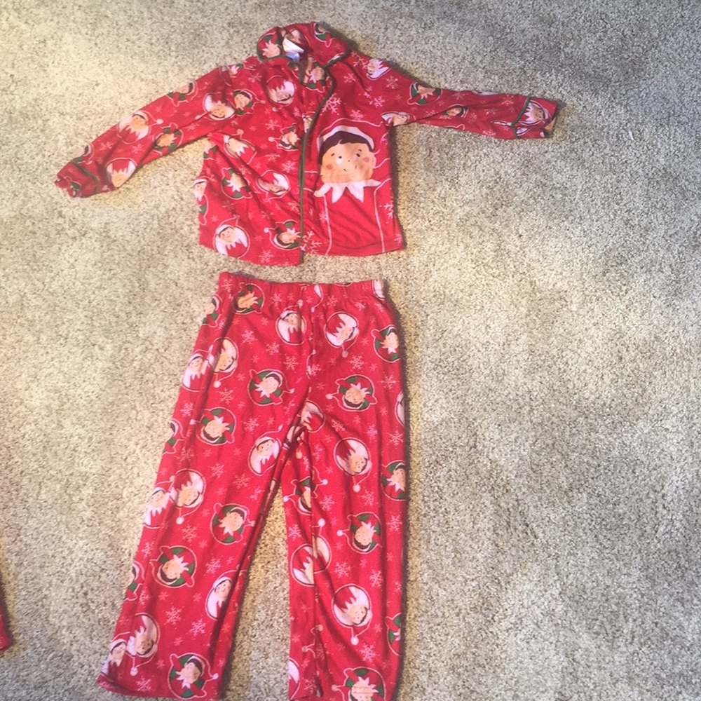 Elf on the shelf PJ set 🧝‍♂️